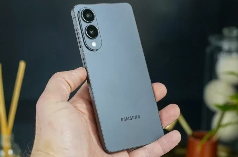 اولین جزئیات درباره گلکسی S26 اج و گلکسی رینگ ۲ لو رفت اولین جزئیات درباره گلکسی S26 اج و گلکسی رینگ ۲ لو رفت